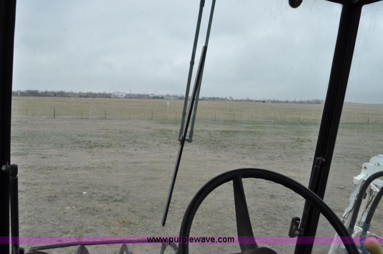 image for item C3493 1989 Ford 276 Versatile articulated tractor