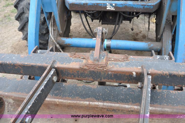 image for item C3493 1989 Ford 276 Versatile articulated tractor