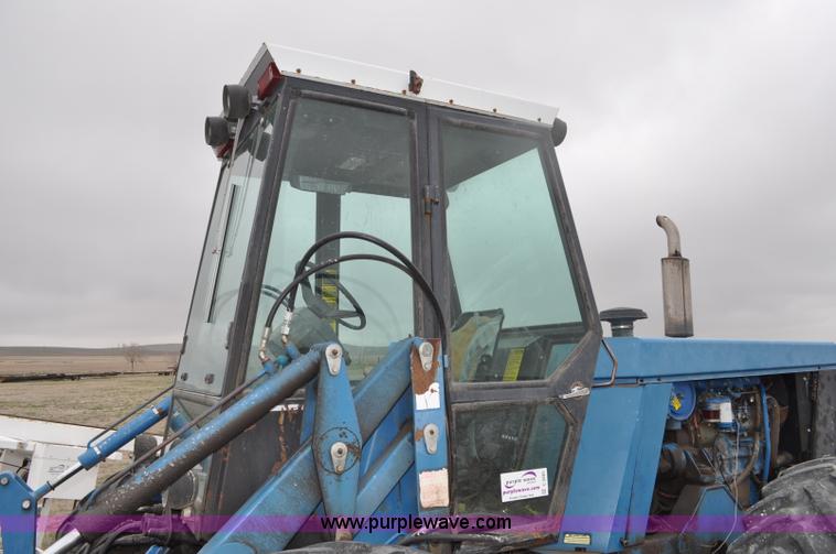 image for item C3493 1989 Ford 276 Versatile articulated tractor