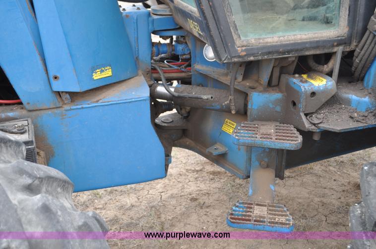 image for item C3493 1989 Ford 276 Versatile articulated tractor