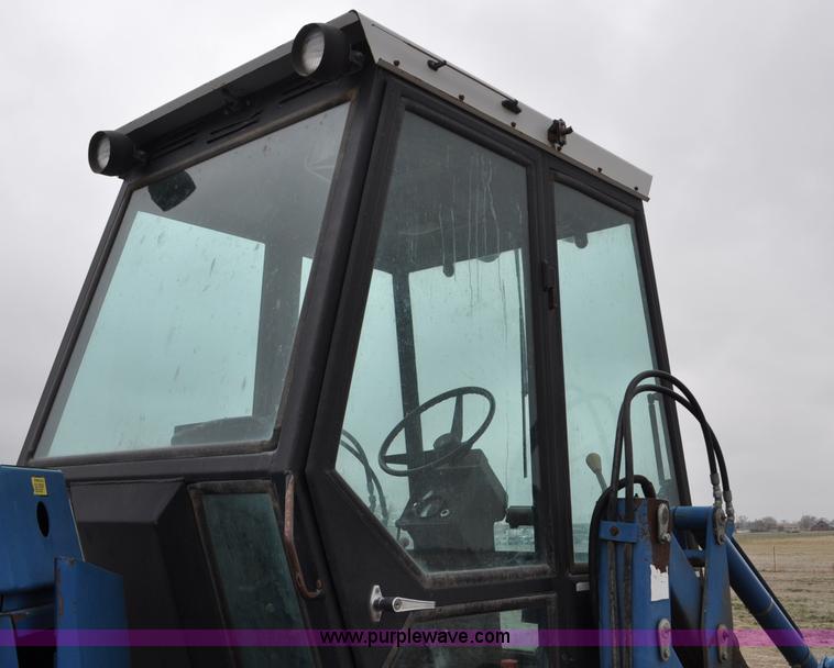 image for item C3493 1989 Ford 276 Versatile articulated tractor