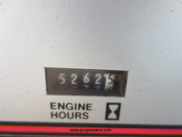 image for item D5826 1987 Case IH 1896 tractor