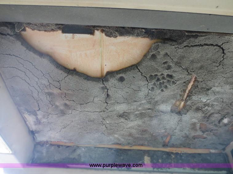 image for item D5826 1987 Case IH 1896 tractor