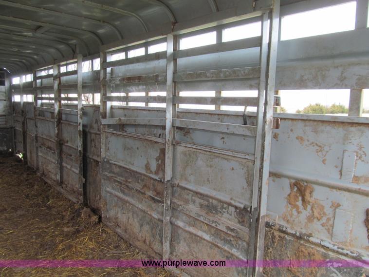 image for item D7316 1998 Trailmann 26' gooseneck livestock trailer
