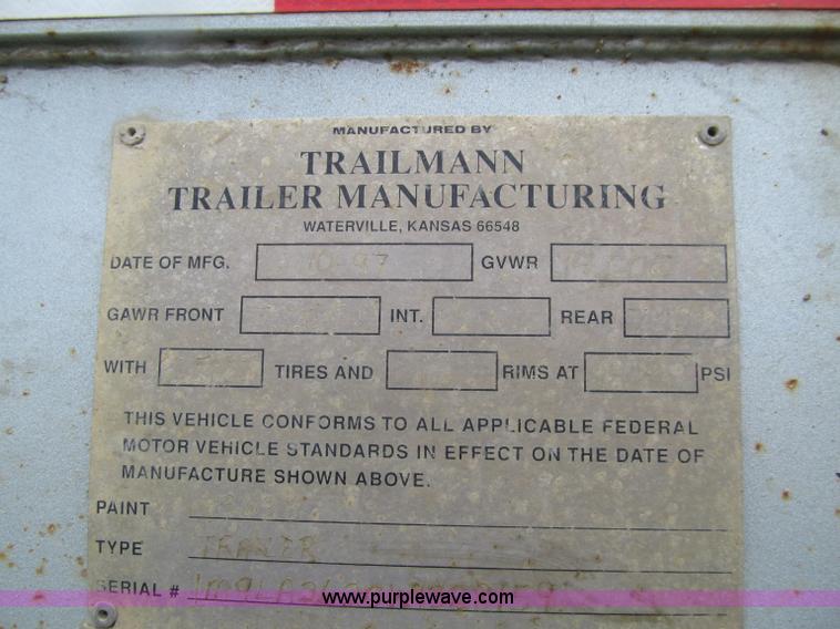 image for item D7316 1998 Trailmann 26' gooseneck livestock trailer
