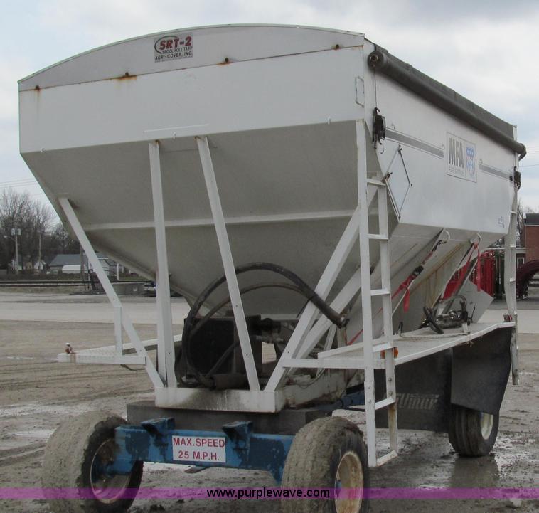 image for item E3874 Willmar 10 ton tender bed