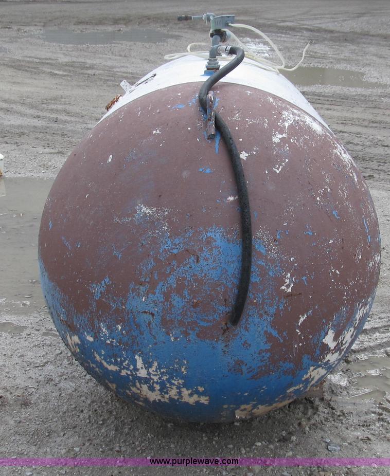 image for item E3875 500 gallon shop built air tank