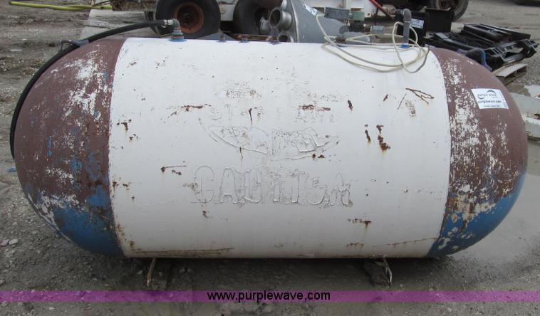 image for item E3875 500 gallon shop built air tank