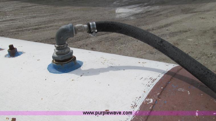 image for item E3875 500 gallon shop built air tank