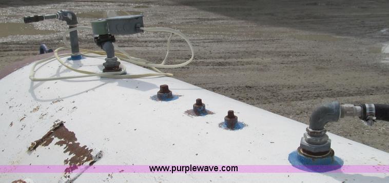 image for item E3875 500 gallon shop built air tank