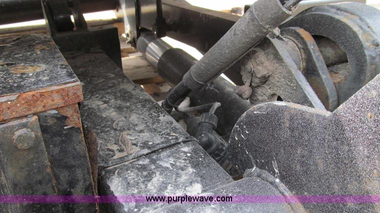 image for item E3877 MBB Interlift truck end gate lift