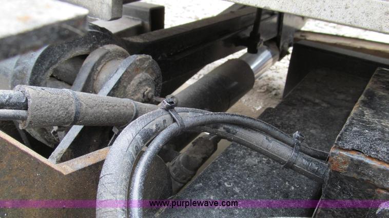 image for item E3877 MBB Interlift truck end gate lift