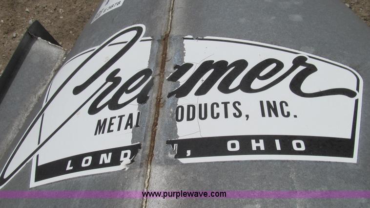 image for item E3878 Cremer eight hole flatback distributor