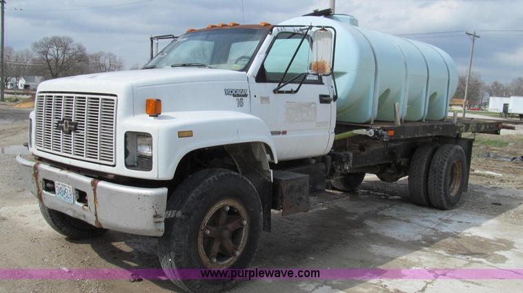 image for item E3879 1990 Chevrolet Kodiak 3500 HD water truck