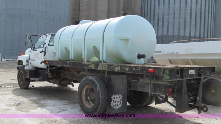 image for item E3879 1990 Chevrolet Kodiak 3500 HD water truck