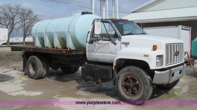 image for item E3879 1990 Chevrolet Kodiak 3500 HD water truck
