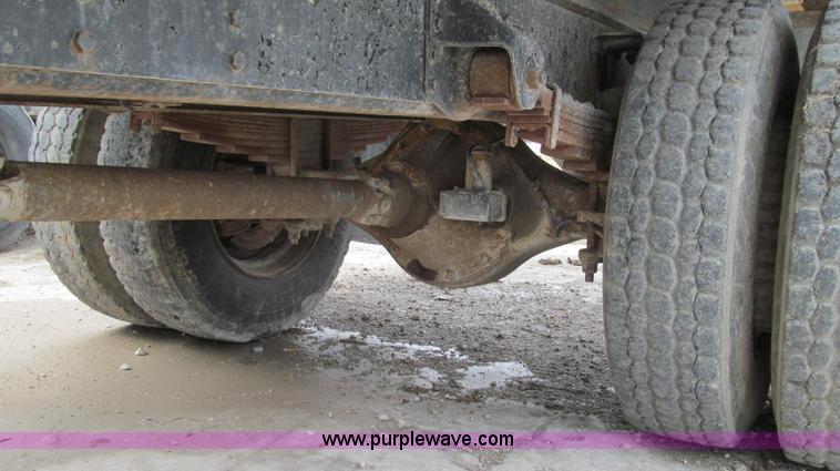 image for item E3879 1990 Chevrolet Kodiak 3500 HD water truck