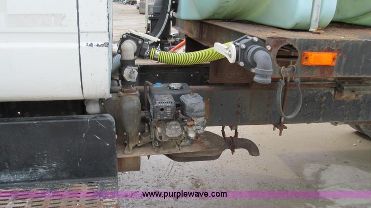 image for item E3879 1990 Chevrolet Kodiak 3500 HD water truck