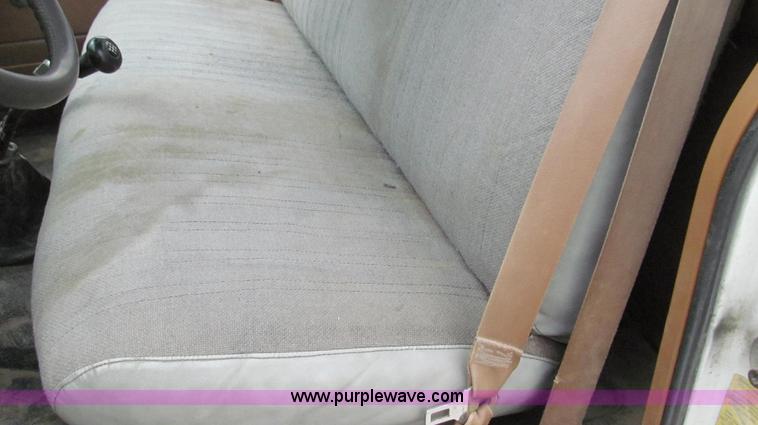 image for item E3879 1990 Chevrolet Kodiak 3500 HD water truck