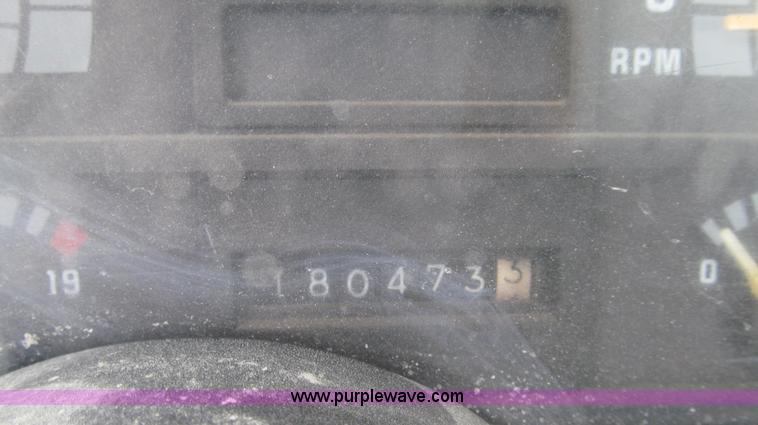 image for item E3879 1990 Chevrolet Kodiak 3500 HD water truck