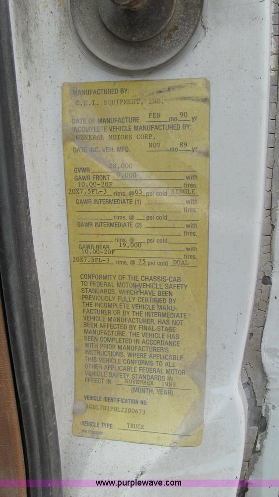 image for item E3879 1990 Chevrolet Kodiak 3500 HD water truck