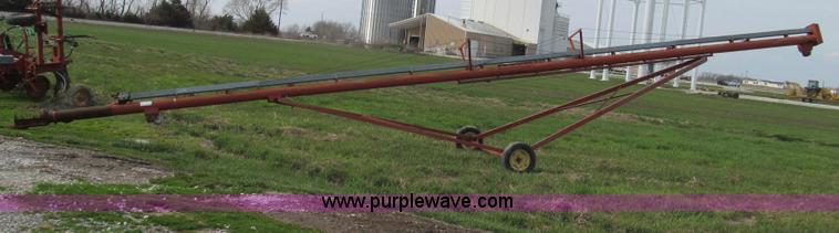 image for item E3882 Sudenga 55' portable 8" grain auger