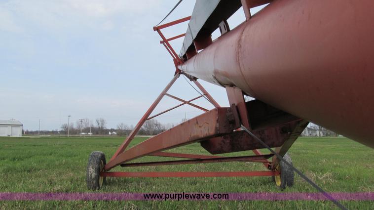 image for item E3882 Sudenga 55' portable 8" grain auger