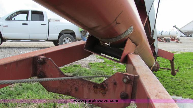 image for item E3882 Sudenga 55' portable 8" grain auger