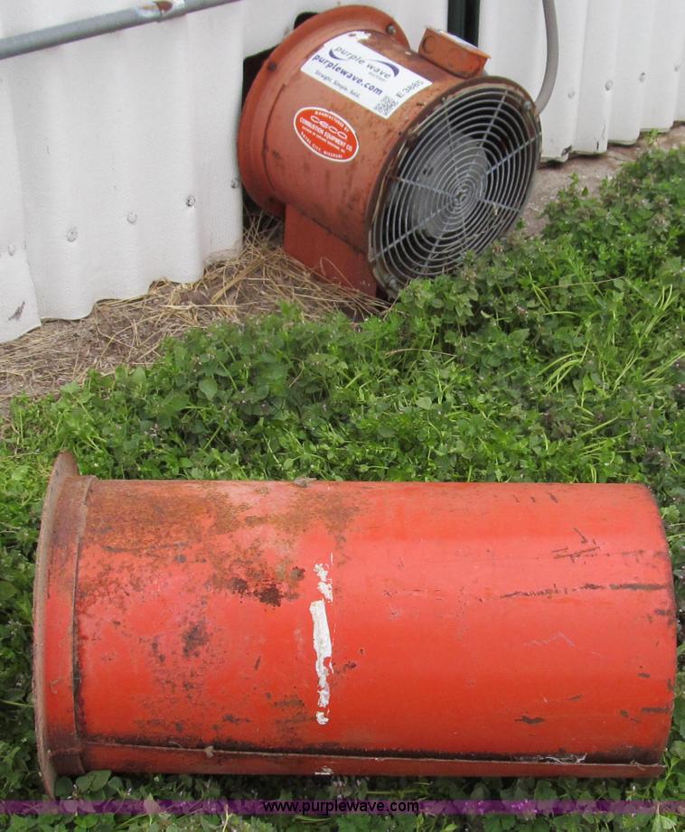 image for item E3885 Ceco aireation system for flat grain storage