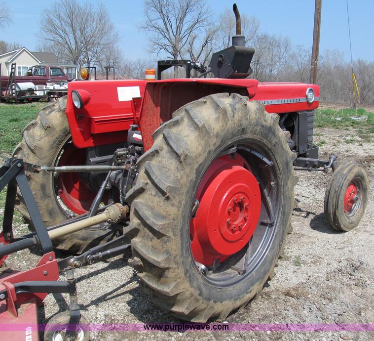 image for item E5983 Massey-Ferguson 165 tractor