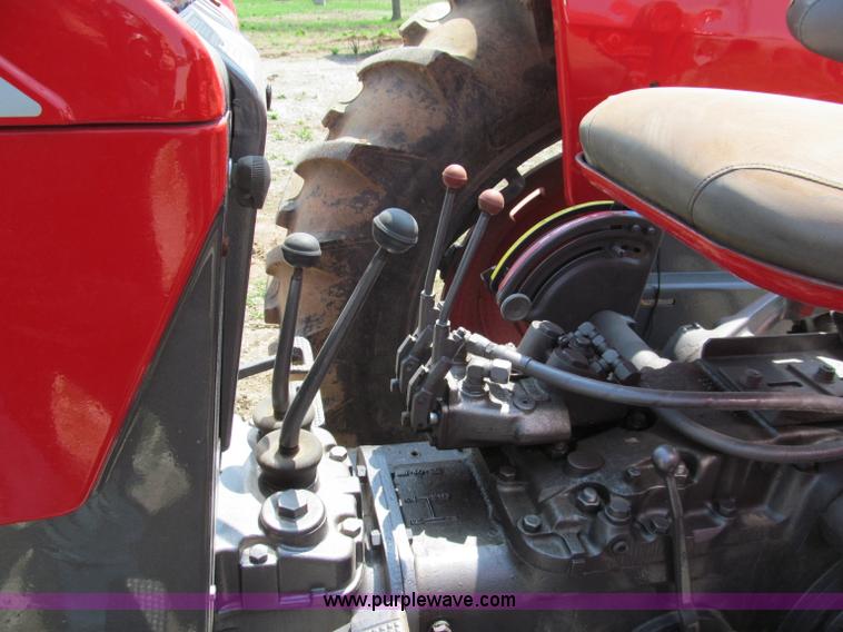 image for item E5983 Massey-Ferguson 165 tractor