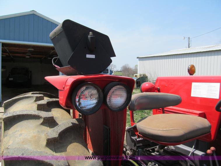 image for item E5983 Massey-Ferguson 165 tractor