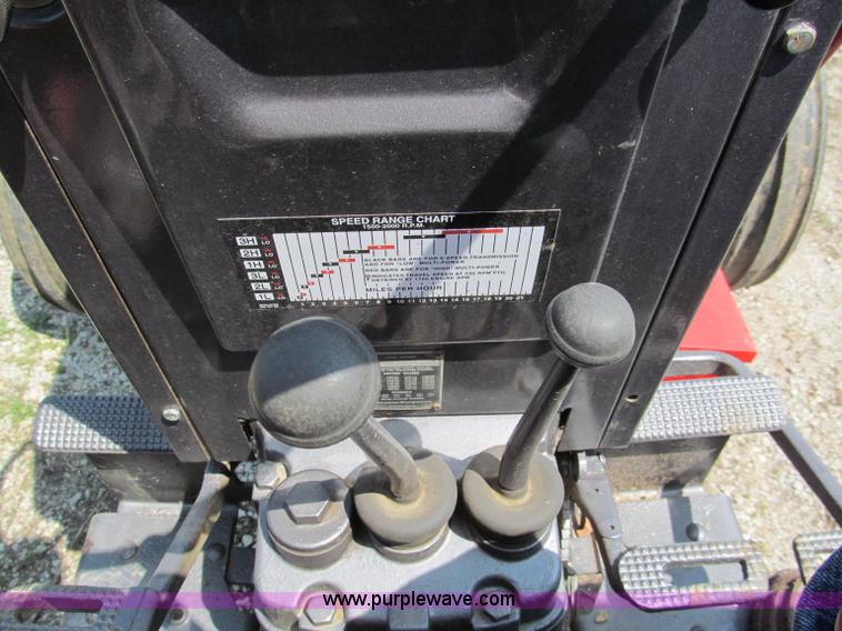 image for item E5983 Massey-Ferguson 165 tractor