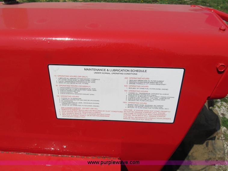 image for item E5983 Massey-Ferguson 165 tractor