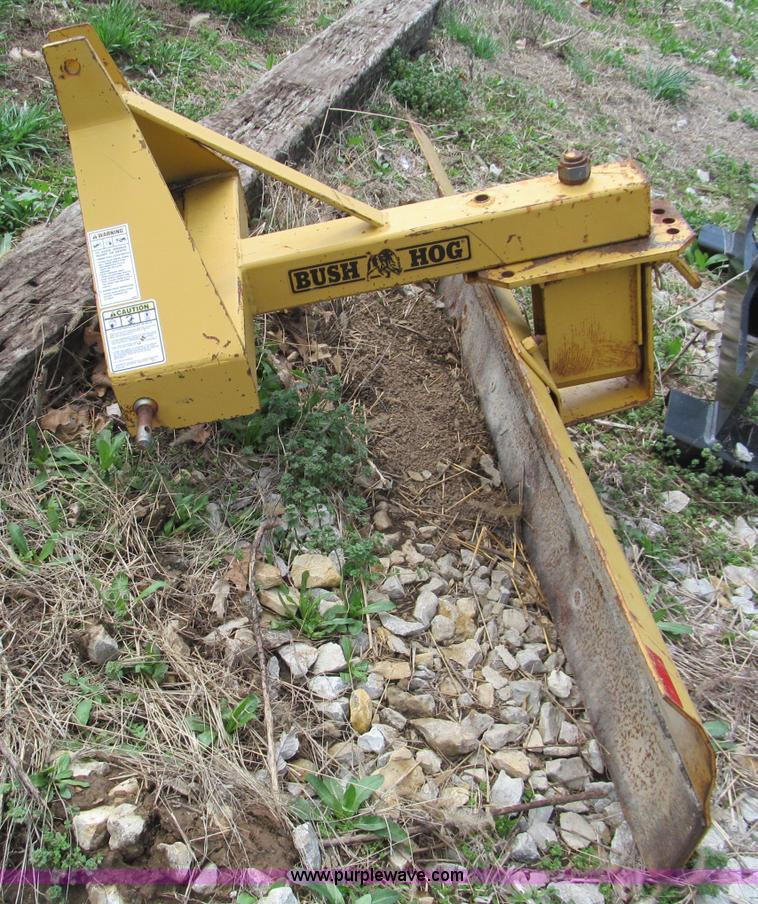 image for item E5985 Bush Hog 72" blade