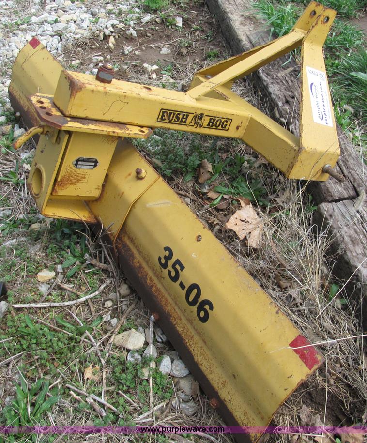 image for item E5985 Bush Hog 72" blade