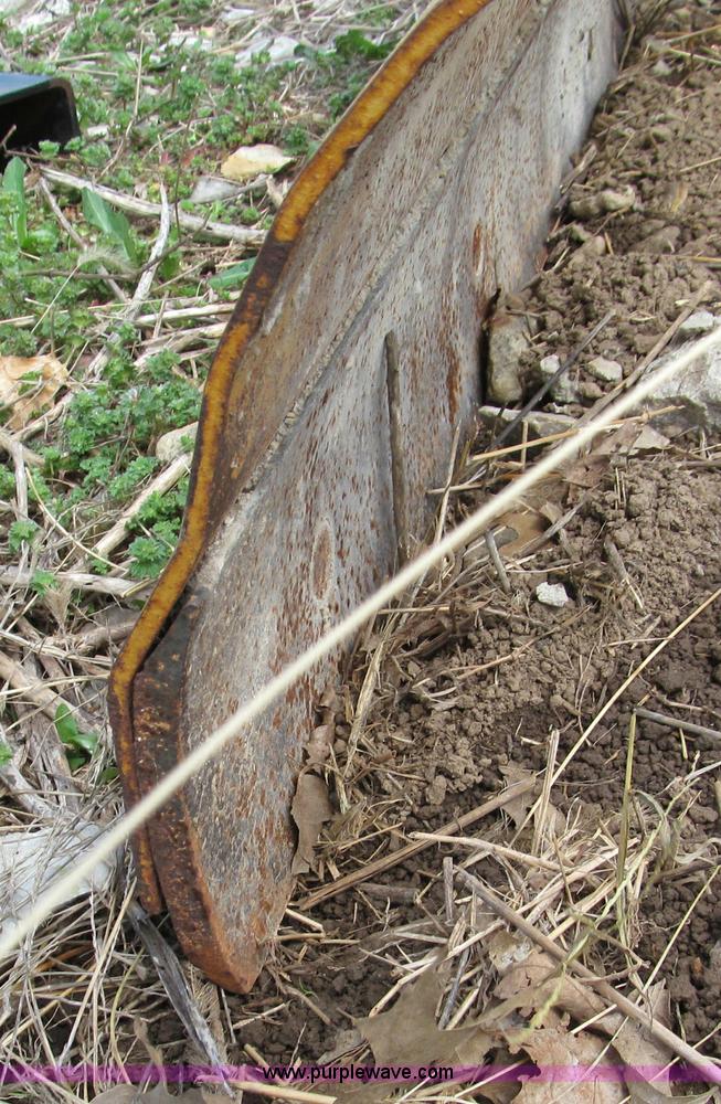 image for item E5985 Bush Hog 72" blade