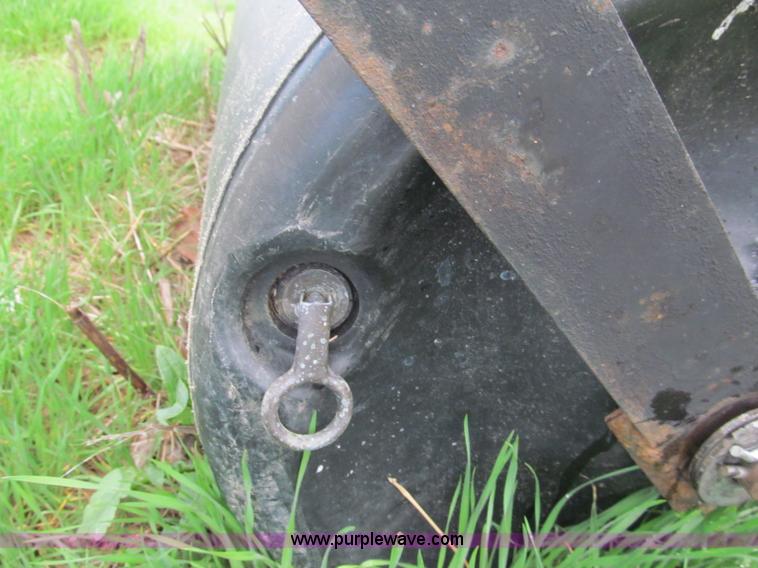 image for item E5986 48"W yard roller