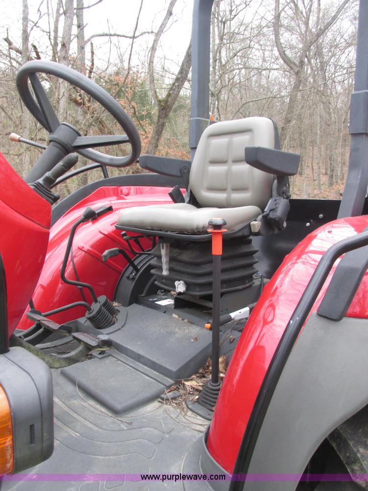 image for item E7188 2008 Case IH JX60 tractor