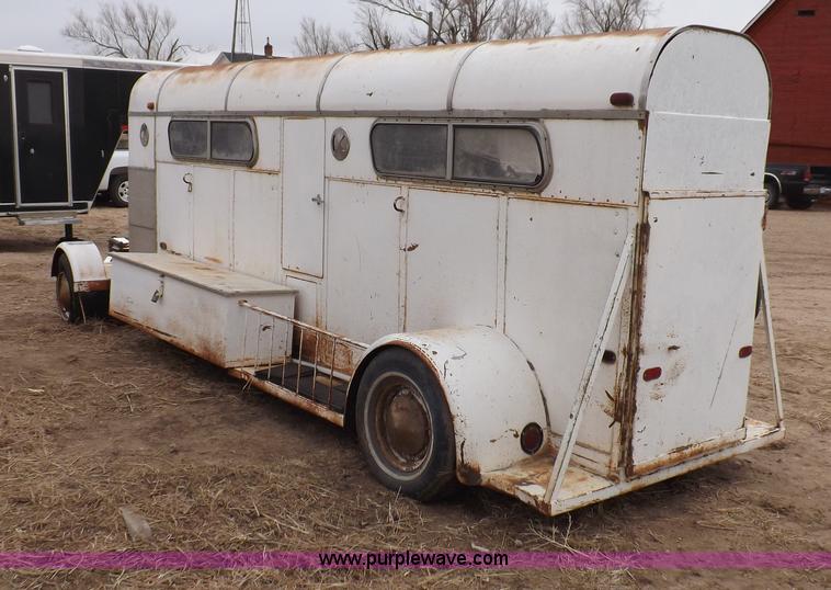 image for item F6422 1974 Phil Lyne inline two horse trailer
