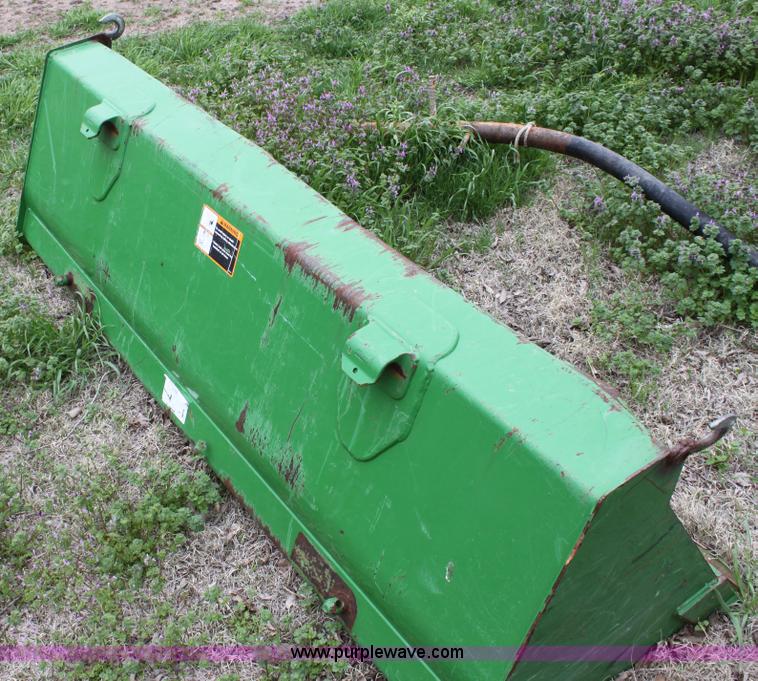 image for item F8670 John Deere 542 loader