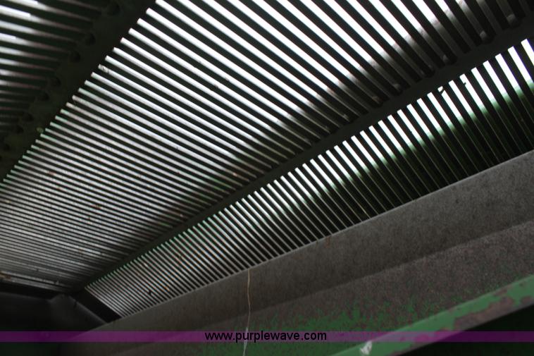 image for item F8680 2006 John Deere 7460 Mudhog cotton stripper