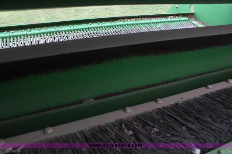 image for item F8680 2006 John Deere 7460 Mudhog cotton stripper