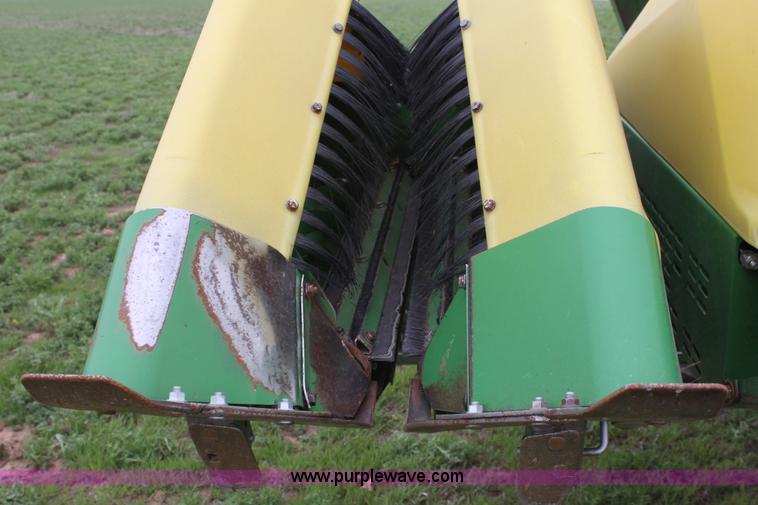 image for item F8680 2006 John Deere 7460 Mudhog cotton stripper