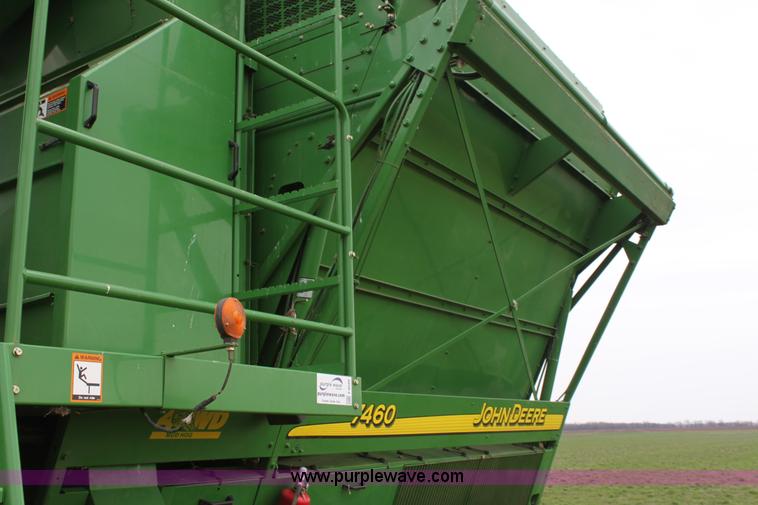 image for item F8680 2006 John Deere 7460 Mudhog cotton stripper
