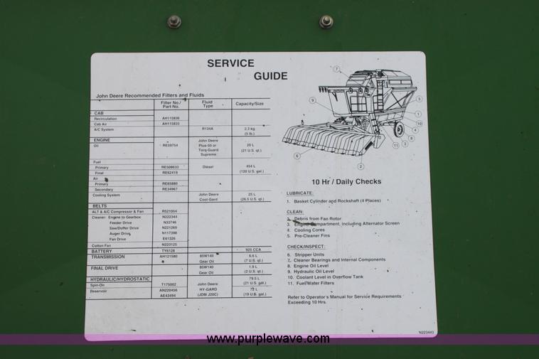 image for item F8680 2006 John Deere 7460 Mudhog cotton stripper
