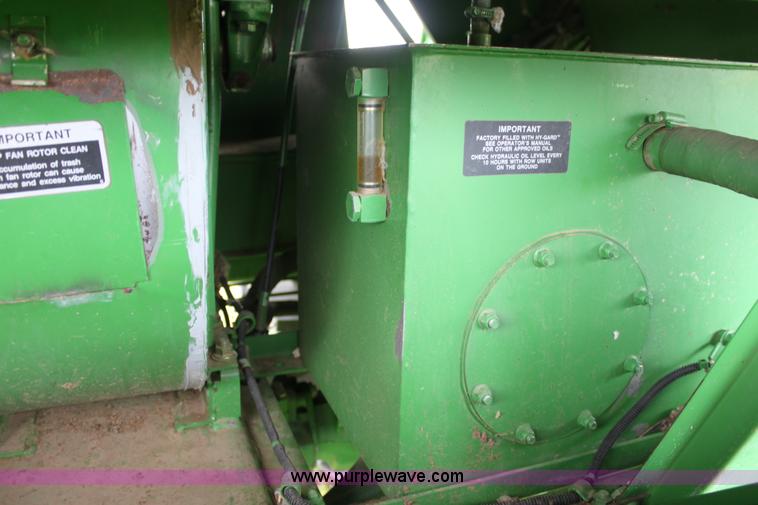 image for item F8680 2006 John Deere 7460 Mudhog cotton stripper