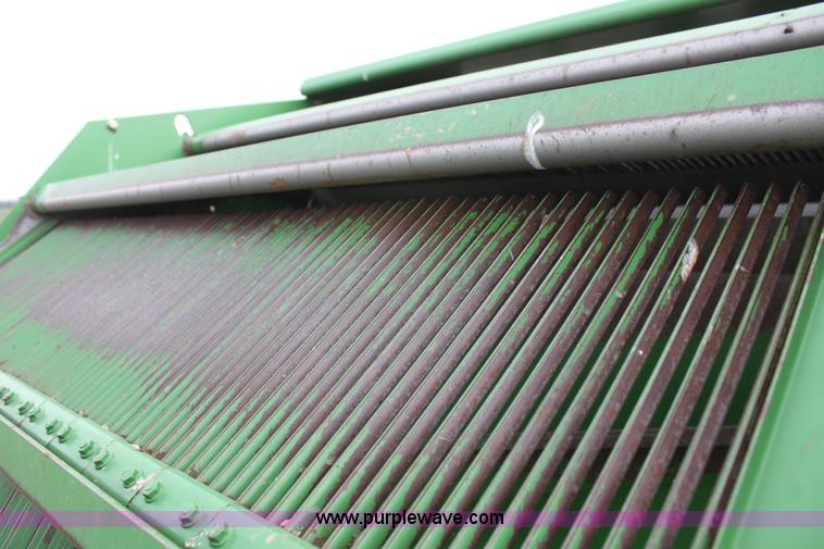 image for item F8681 2006 John Deere 7460 Mudhog cotton stripper