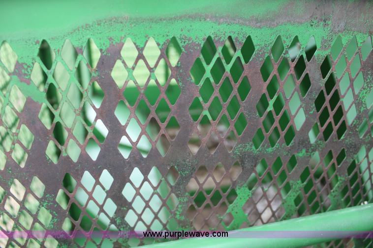 image for item F8681 2006 John Deere 7460 Mudhog cotton stripper