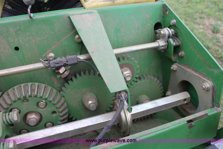 image for item F8681 2006 John Deere 7460 Mudhog cotton stripper